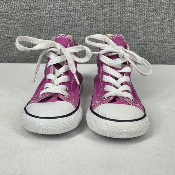 CONVERSE INFANT CHUCK TAYLOR HIGH-TOPS – PINK CANVAS – SIZE US 8 – CLASSIC STYLE - Picture 3 of 8